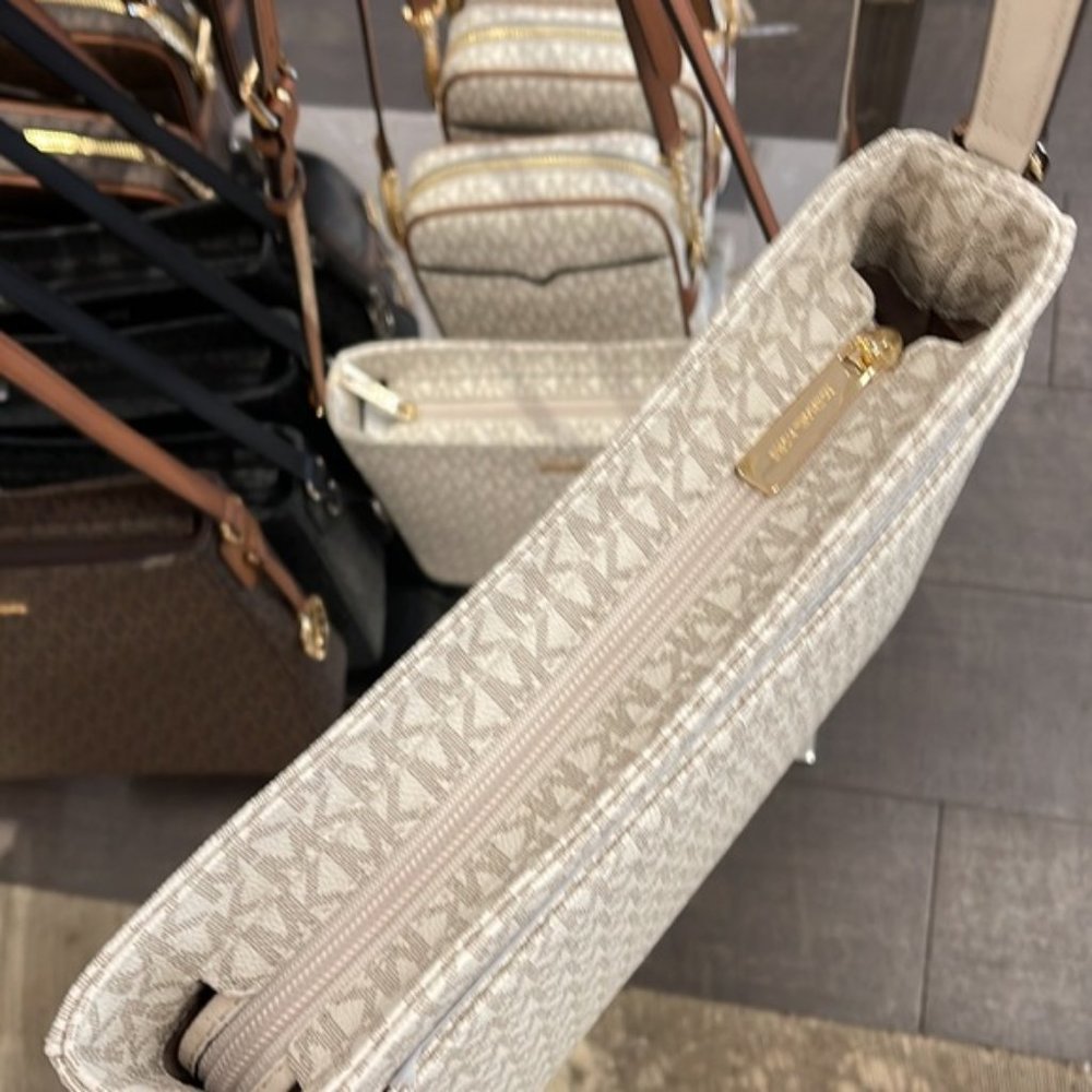 Michael Kors Jet Set Travel Large Messenger Crossbody Bag Light Cream Multi - Picture 14 of 16